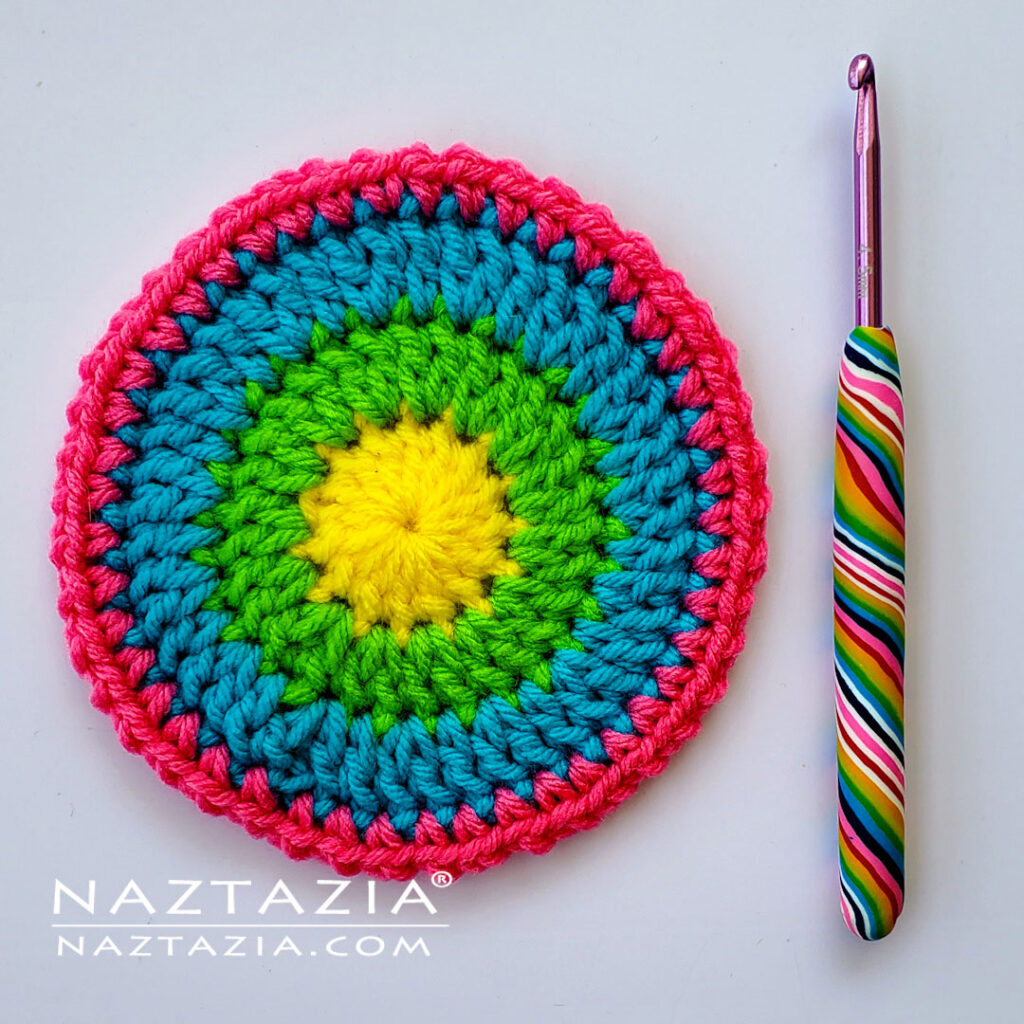 Crocheting in the Round Tutorial by Donna Wolfe from Naztazia